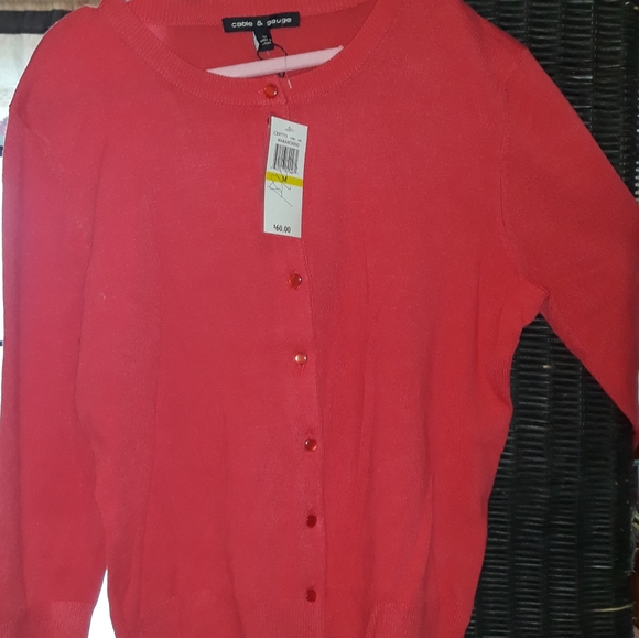 Cable & Gauge Bright Pink- Maraschino Cardigan - Picture 1 of 7